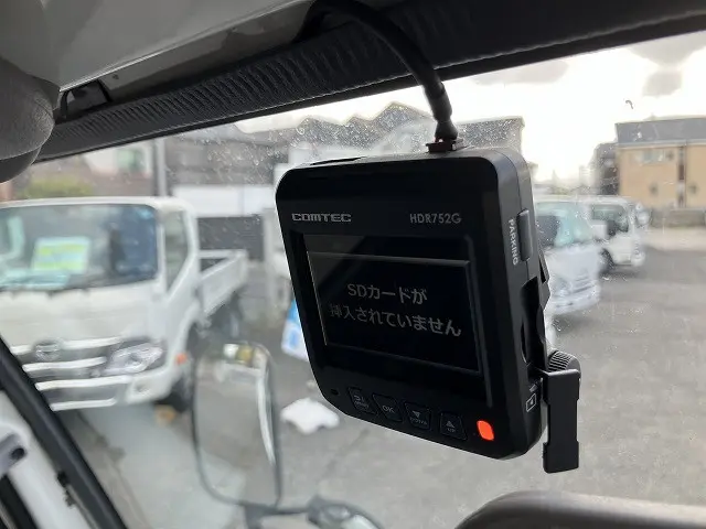 いすゞ エルフ 2RG-NHR88A(2WD)の写真41