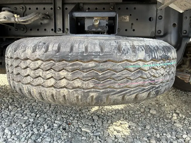 いすゞ エルフ 2RG-NJR88AD(2WD)の写真47