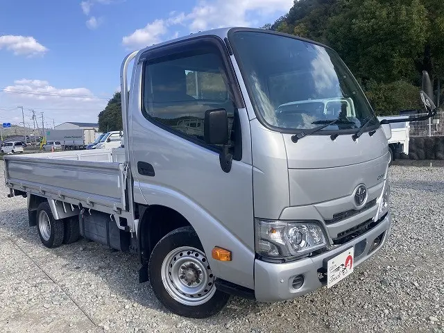トヨタ ダイナ 3BF-TRY230(2WD)の写真3