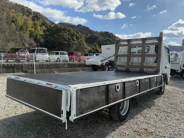 三菱 キャンター 2RG-FEB50の写真15