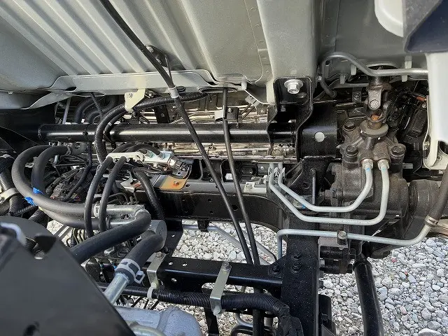 三菱 キャンター 2RG-FEB50の写真24