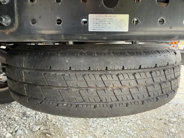 三菱 キャンター 2RG-FEB50の写真48