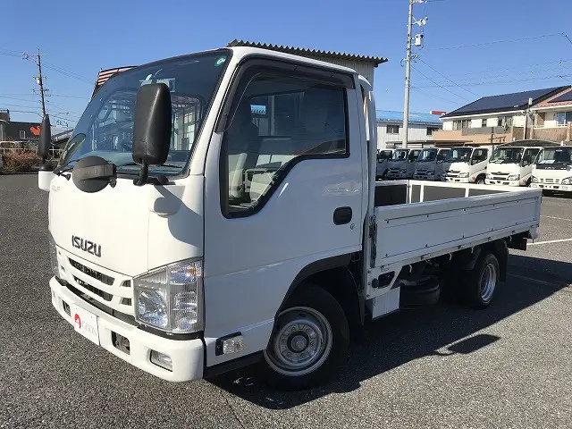 いすゞ エルフ TRG-NHR85A(2WD)の写真1