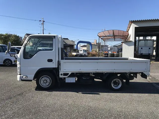 いすゞ エルフ TRG-NHR85A(2WD)の写真7