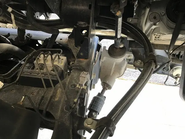 いすゞ エルフ TRG-NHR85A(2WD)の写真20