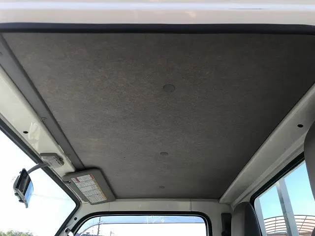 いすゞ エルフ TRG-NHR85A(2WD)の写真33