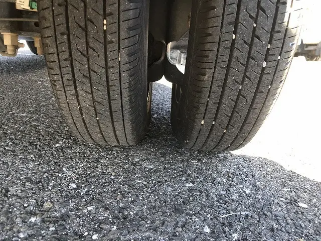 いすゞ エルフ TRG-NHR85A(2WD)の写真48