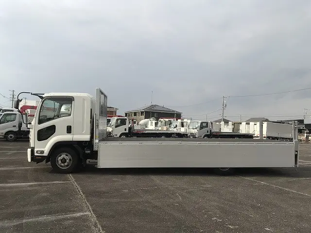 いすゞ フォワード TKG-FRR90S2(2WD)の写真14