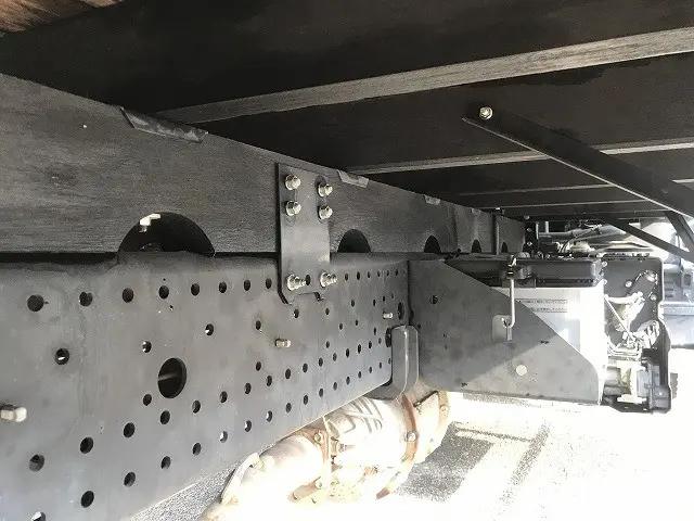 いすゞ フォワード TKG-FRR90S2(2WD)の写真26