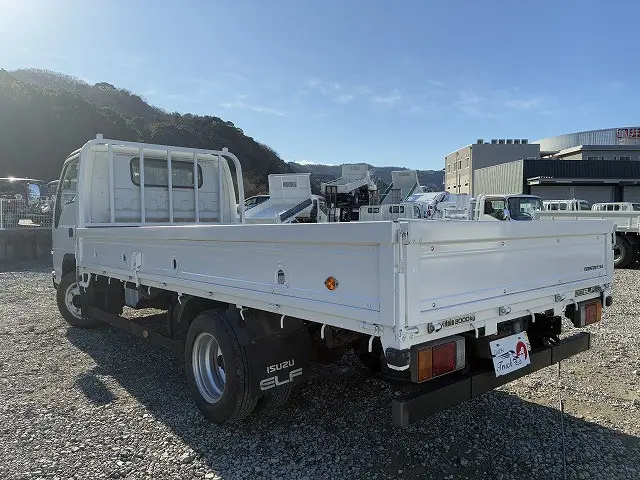 いすゞ エルフ PB-NPR81ARの写真6