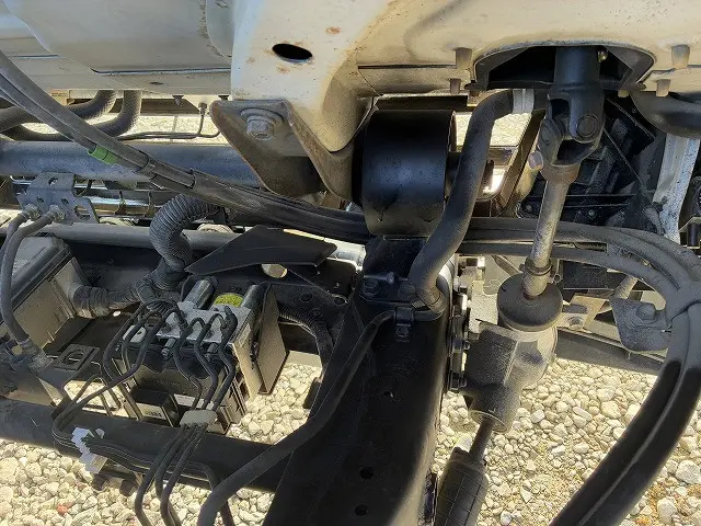 いすゞ エルフ PB-NPR81ARの写真27