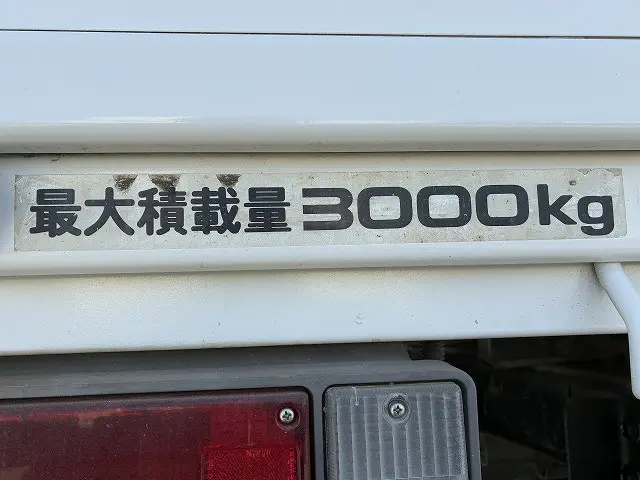 いすゞ エルフ PB-NPR81ARの写真40