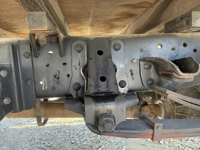 いすゞ エルフ PB-NPR81ARの写真44