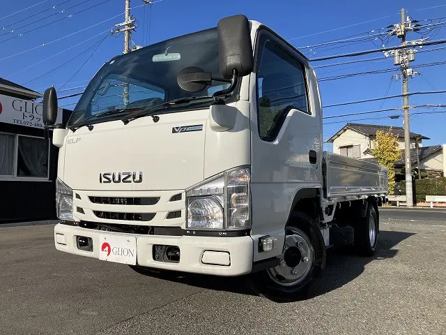 いすゞ エルフ 2RG-NJR88A(2WD)の写真1