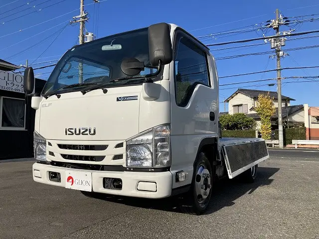 いすゞ エルフ 2RG-NJR88A(2WD)の写真9