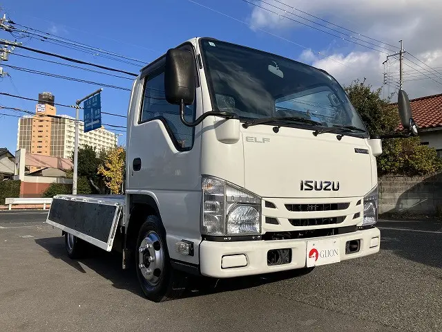 いすゞ エルフ 2RG-NJR88A(2WD)の写真10
