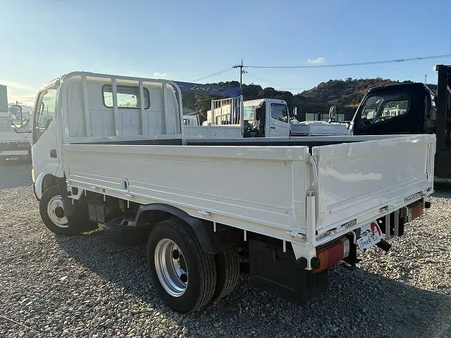 トヨタ ダイナ KK-XZU302(2WD)の写真6