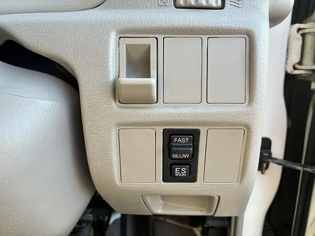 トヨタ ダイナ KK-XZU302(2WD)の写真33