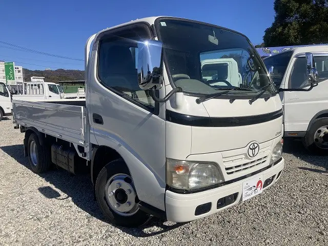 トヨタ ダイナ BDG-XZU504(2WD)の写真3