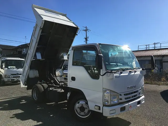 いすゞ エルフ TPG-NKR85AD(2WD)の写真3