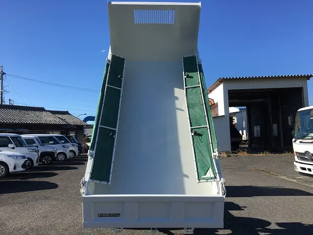 いすゞ エルフ TPG-NKR85AD(2WD)の写真7