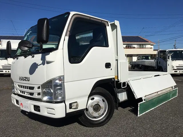 いすゞ エルフ TPG-NKR85AD(2WD)の写真17