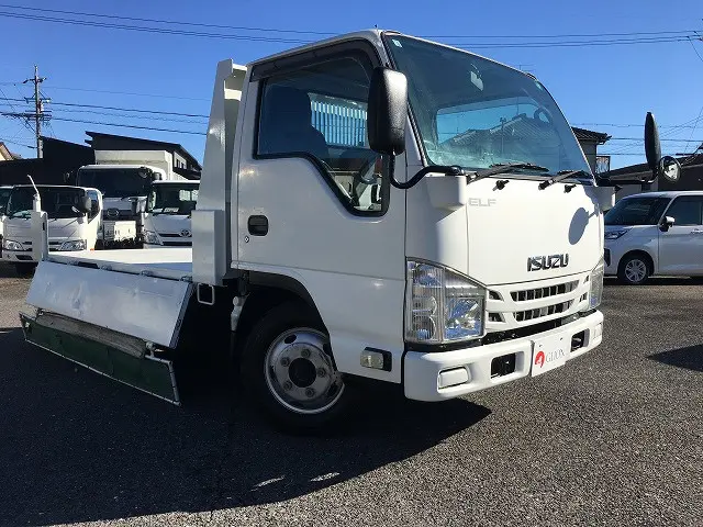 いすゞ エルフ TPG-NKR85AD(2WD)の写真18