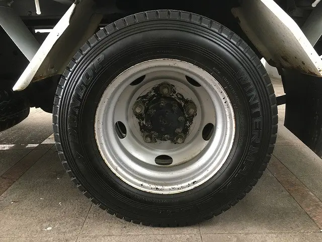 いすゞ エルフ TPG-NKR85AD(2WD)の写真38