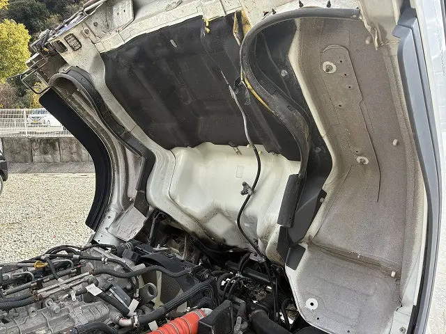 三菱 キャンター TPG-FBA20(2WD)の写真21
