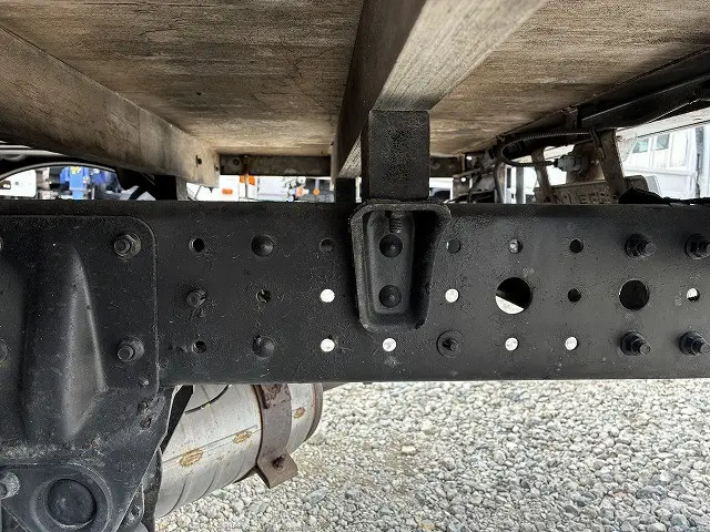 三菱 キャンター TPG-FBA20(2WD)の写真38