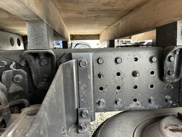 三菱 キャンター TPG-FBA20(2WD)の写真40