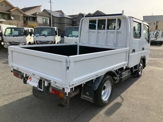 三菱 キャンターガッツ PA-FB70BB(2WD)の写真8