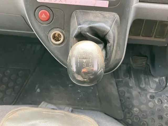 三菱 キャンターガッツ PA-FB70BB(2WD)の写真39