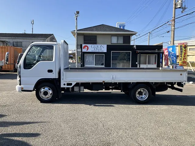 いすゞ エルフ PB-NPR81AN(2WD)の写真4