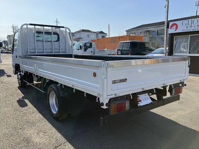 いすゞ エルフ PB-NPR81AN(2WD)の写真6