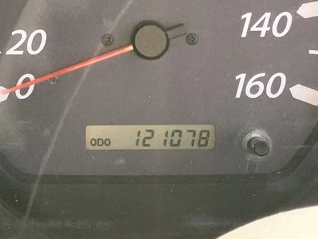 いすゞ エルフ PB-NPR81AN(2WD)の写真40