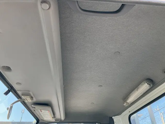 いすゞ エルフ PB-NPR81AN(2WD)の写真44