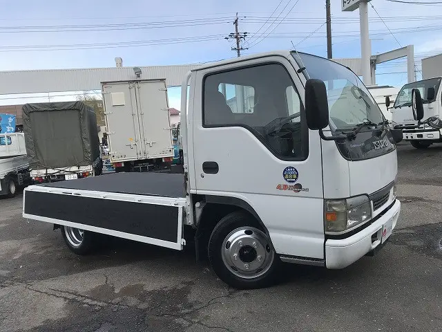 いすゞ エルフ KR-NKR81EA(2WD)の写真10