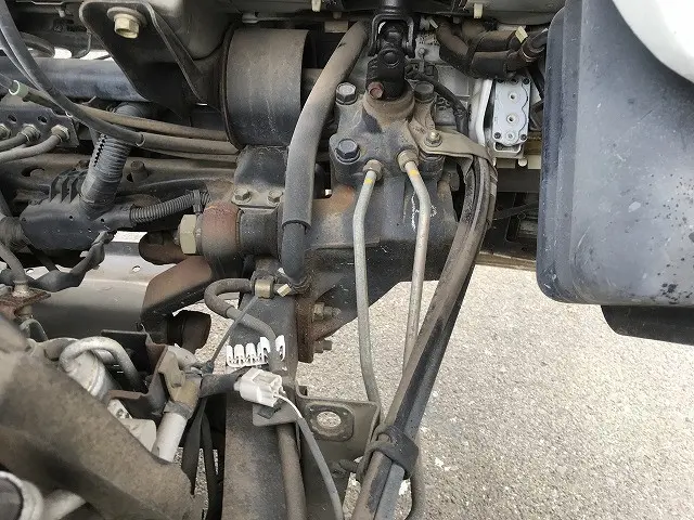 いすゞ エルフ KR-NKR81EA(2WD)の写真20