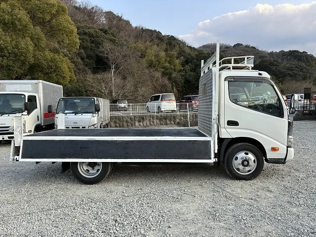 日野 デュトロ 2RG-XZU645M(2WD)の写真11