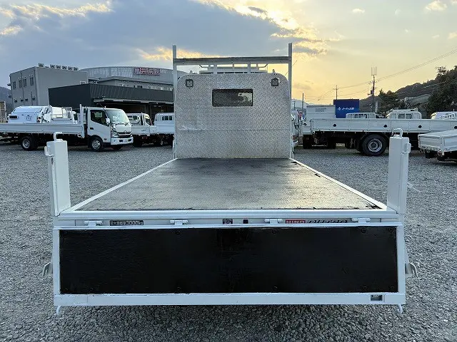 日野 デュトロ 2RG-XZU645M(2WD)の写真14