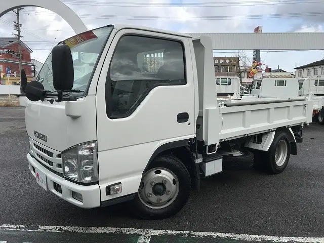 いすゞ エルフ TPG-NKR85AD(2WD)の写真9