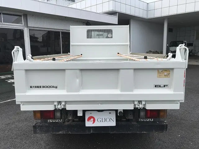 いすゞ エルフ TPG-NKR85AD(2WD)の写真15