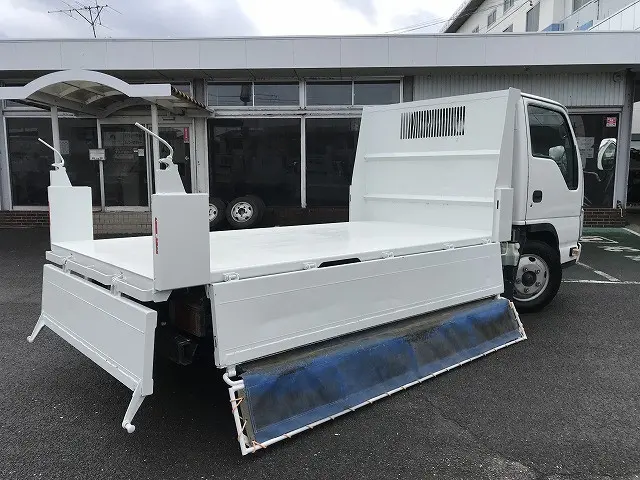 いすゞ エルフ TPG-NKR85AD(2WD)の写真23