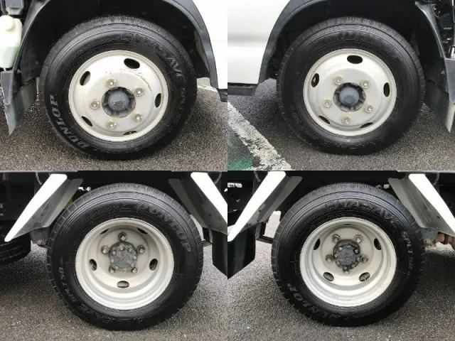 いすゞ エルフ TPG-NKR85AD(2WD)の写真32