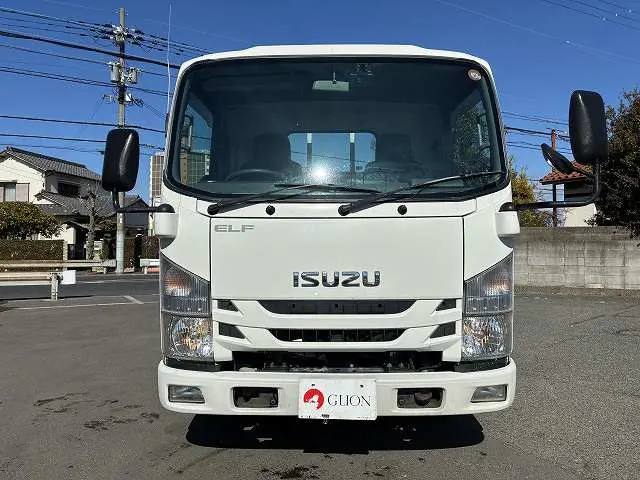 いすゞ エルフ TRG-NMR85AR(2WD)の写真2