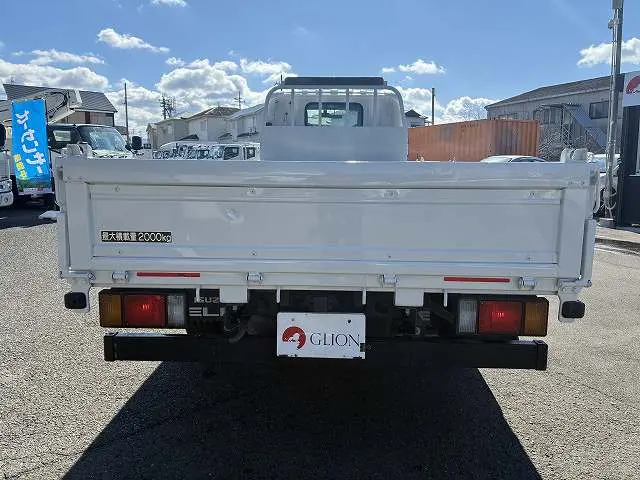 いすゞ エルフ TRG-NMR85AR(2WD)の写真7