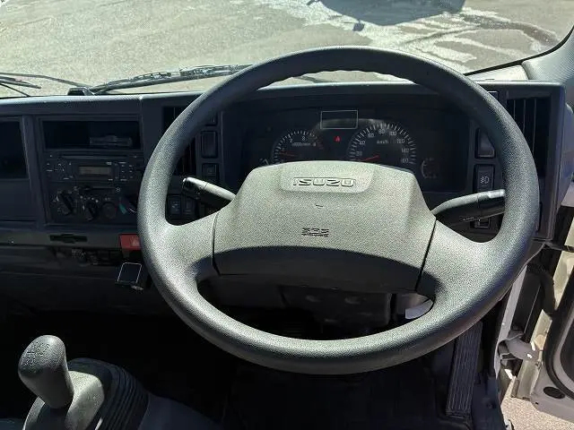 いすゞ エルフ TRG-NMR85AR(2WD)の写真34