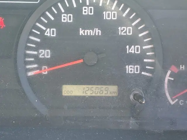 いすゞ エルフ TRG-NMR85AR(2WD)の写真39