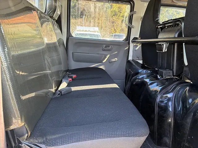 三菱 キャンター 2RG-FBA20(2WD)の写真22